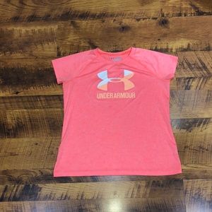 UA girls shirt